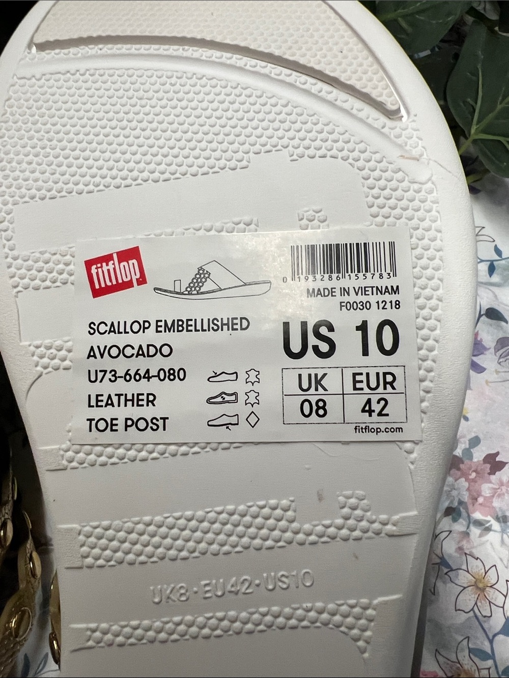 NIB-Fitflop Avocado & Tan Leather Toe Post Sandals With Gold Scallops Size 10 - Picture 15 of 16